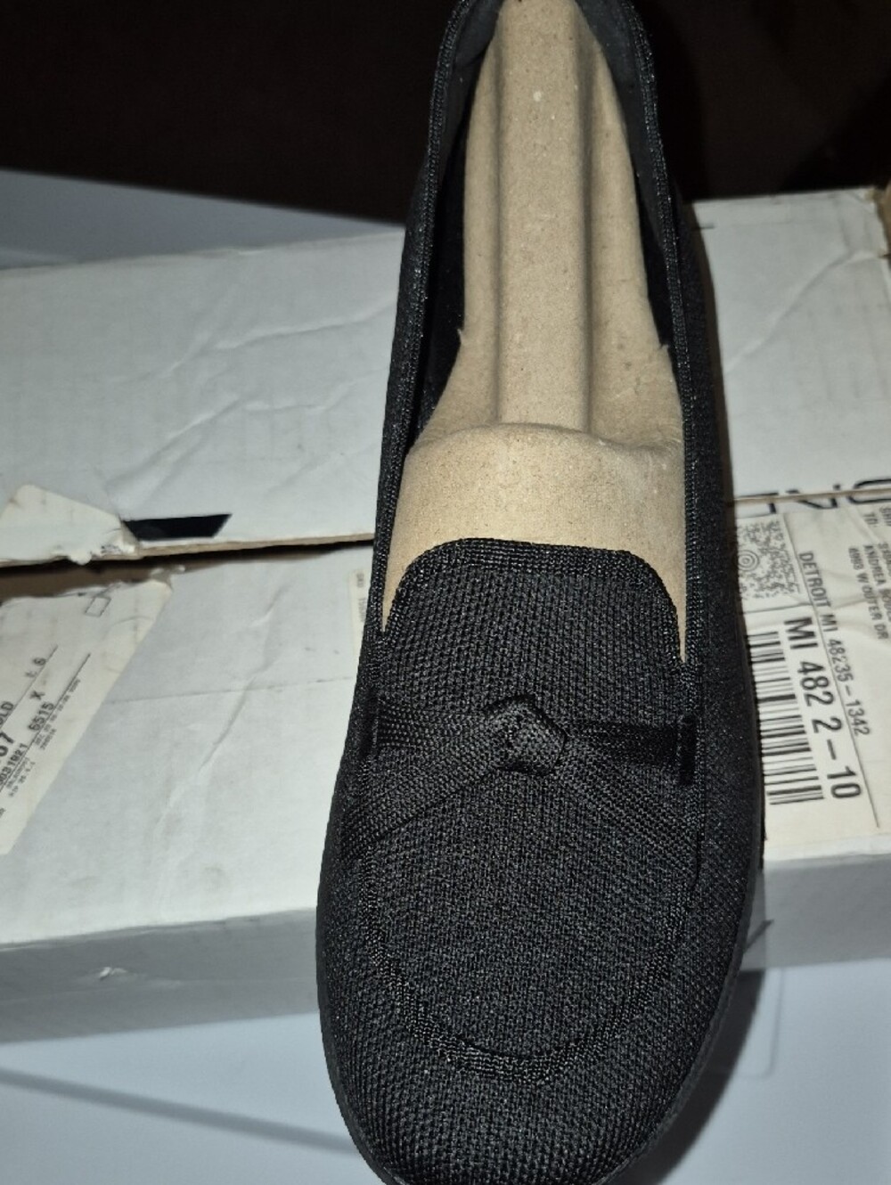 Skechers Relaxed Fit Memory Foam  Color-Black Womens Size 10 Brand New. - Picture 3 of 4